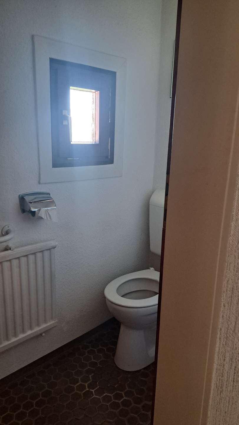 Gäste-WC (2)